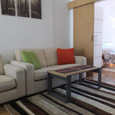 Апартамент Pirin Heights A-21 близо до пистата *