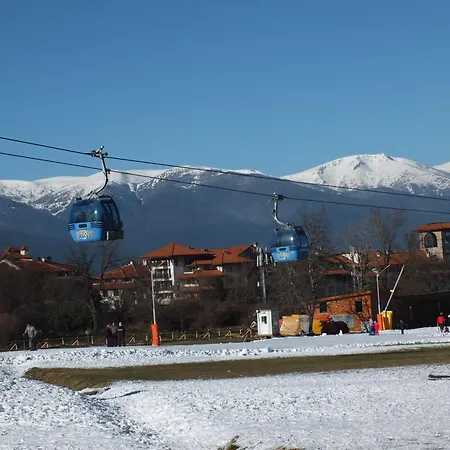 Pirin Heights A-21 близо до пистата *
