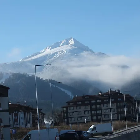 Pirin Heights A-21 близо до пистата Банско