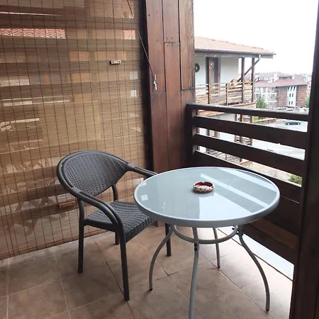 Pirin Heights A-21 близо до пистата